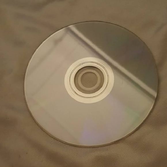 Jurassic World DVD - Picture 3 of 4